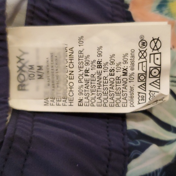 Roxy Girls Board Shorts - Picture 3 of 3